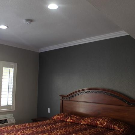 Town House Motel Lynwood Extérieur photo
