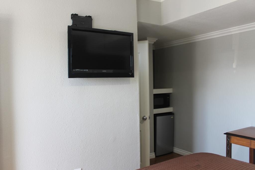 Town House Motel Lynwood Extérieur photo
